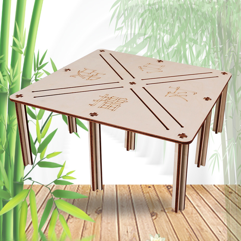 Table de jeu Bamboo People pour 4 personnes.