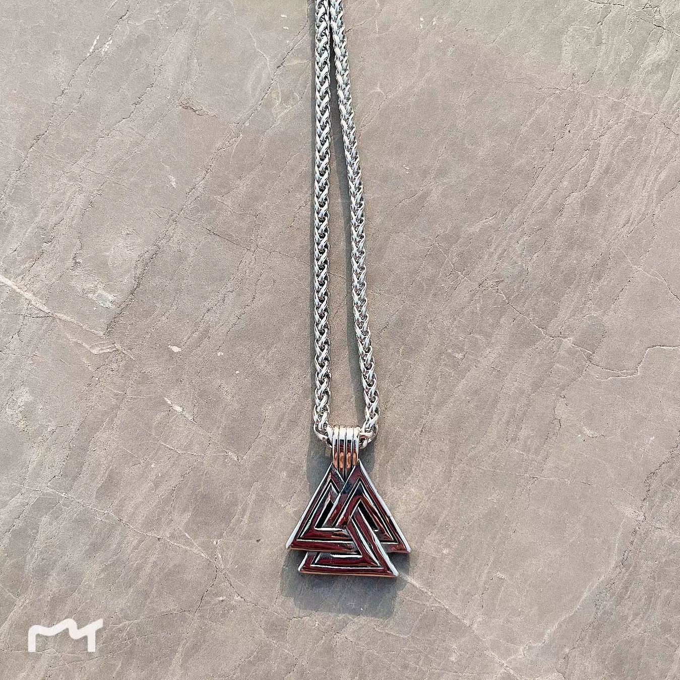 Argent-7