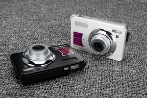 กล้องดิจิตอล SLR 2.7นิ้ว18ล้านพิกเซลที่ดีพร้อม8X ซูมออปติคอลซูมกล้องภาพถ่ายดิจิตอล (CDOE3) - Product Image 6
