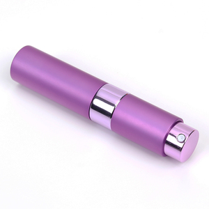 Custom Logo 8ml 10ml Preto Matte Alumínio Perfume Atomizador Garrafa Portátil Mini Viagem Vidro Hot Stamping Twist-up Recarregável - Product Image 3