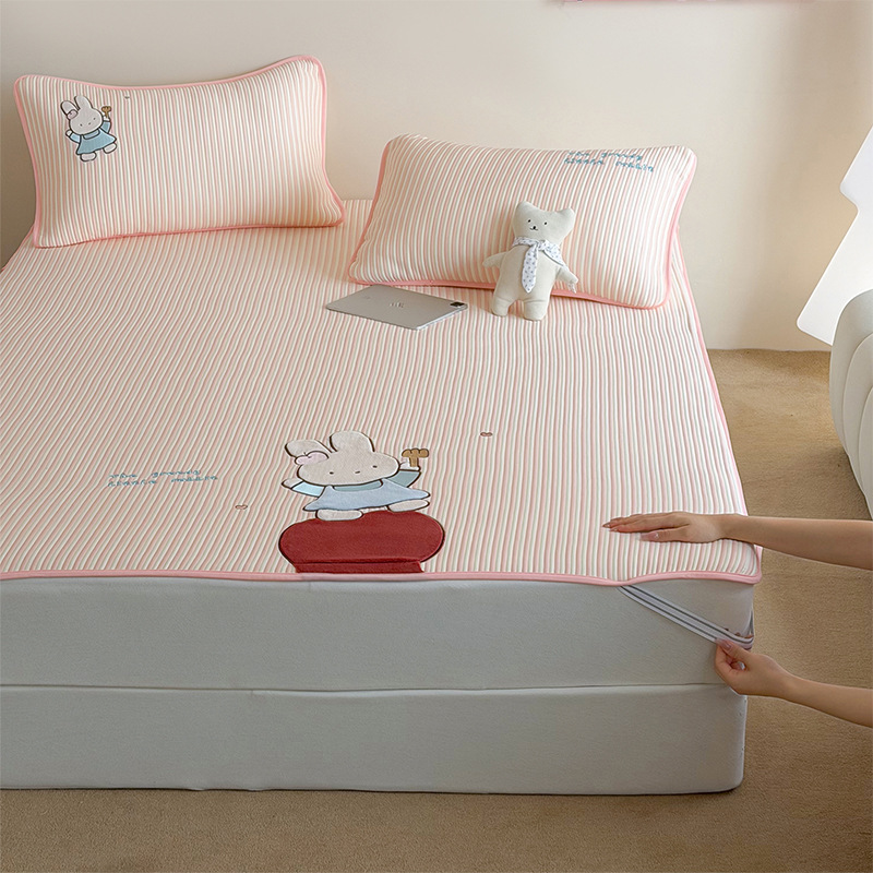 Broderie appliquée en PE - Lapin fée tomate - Style drap de lit
