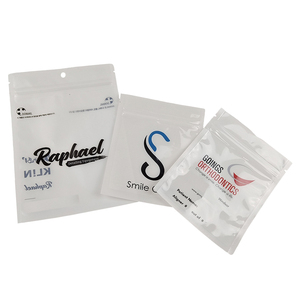 Nhỏ Moq 200Pcs Tùy Chỉnh Một Bên Rõ Ràng Răng <span class=keywords><strong>Aligner</strong></span> Pouch Y Tế Cấp Nhỏ Mylar <span class=keywords><strong>Aligner</strong></span> Dentales Chỉnh Hình Răng <span class=keywords><strong>Aligner</strong></span> - Product Image 3