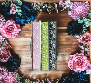 พิมพ์หนังสือปกแข็งแบบสั่งทำพิเศษ ขอบพ่นสี ตัวเลือกการเคลือบเงินและทอง สำหรับการ์ตูน มังงะ อนิเมะ นิยาย นิยายภาพ หนังสือเรื่องเล่า กระดาษ - Product Image 4