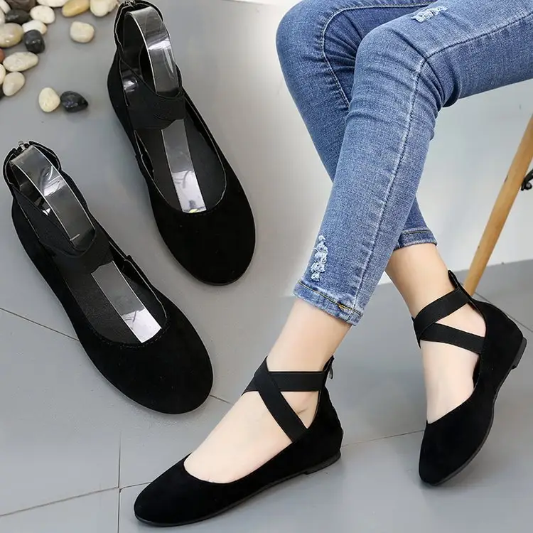 Nuovo stile bocca bassa scarpe singole tacco piatto danza madre scarpe singole ballerine casual per donna