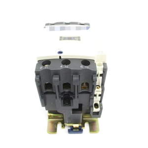 Lc1d40g6 120v Nsnp Neu Original Ready Stock Industrielle Automatisierung Pac Dedicated Plc Programming <span class=keywords><strong>Controller</strong></span>
