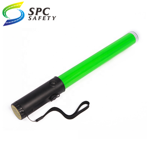 คู่มือการจอดรถกลางแจ้ง36ซม. คำสั่ง Led Trafic Wands ทิศทางความปลอดภัยสาธารณะการจราจรมือถือสัญญาณไฟ Batons พร้อมไฟฉาย - Product Image 4