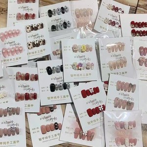 Karışık tasarım 10 adet/takım renkli basın çivi kare badem Stiletto desenler çivi ipuçları üzerinde parmak manikür elmas basın