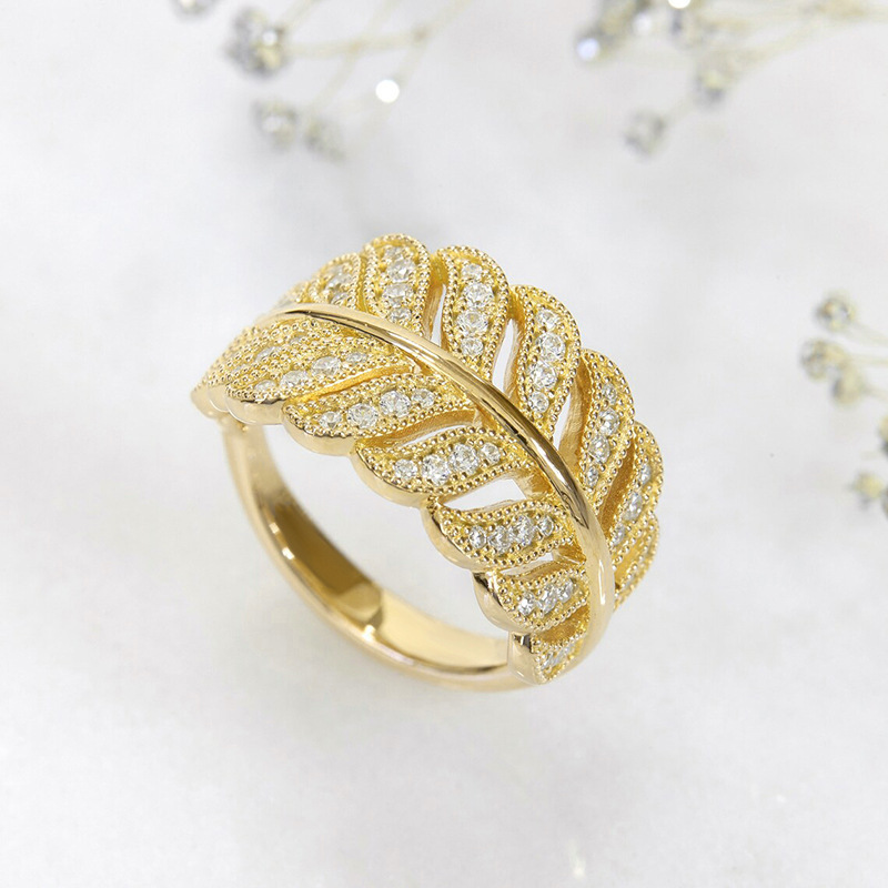 T0752 yellow gold