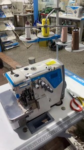 Ikinci el JACK C4 otomatik overlok DİKİŞ MAKİNESİ 2 iğne 5 iplik overlok DİKİŞ MAKİNESİ iyi çalışır durumda - Product Image 6