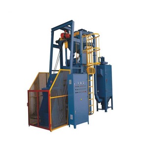 Rubber Crawler Shot Blasting <strong>Machine</strong> with Automatic <strong>Loading</strong> <strong>and</strong> <strong>Unloading</strong> Line for Faucet <strong>and</strong> Bolt Cleaning - Product Image 3