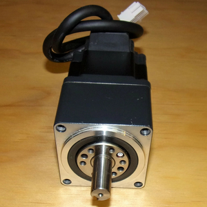 Brandneue ASM98AC-H100 Hybrid Schrittmotor DC Power Control Dringend mit Box - Product Image 5