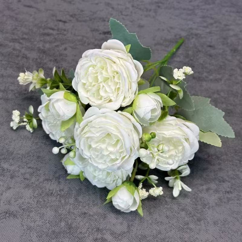 Nessun fiore di peonia 4-5