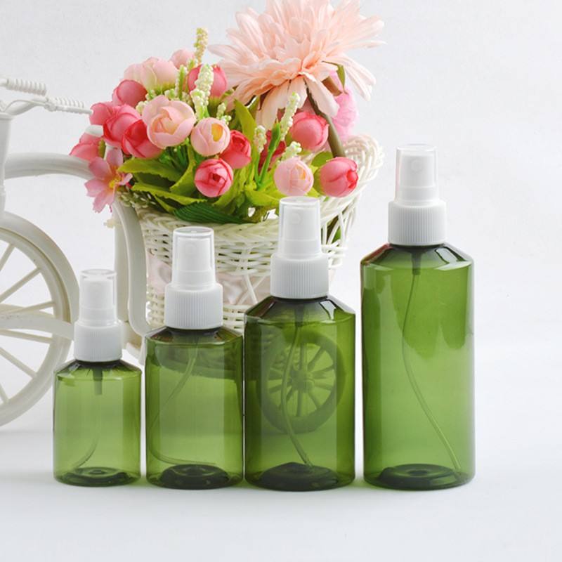 Green bottle withTransparent lid and white nozzle