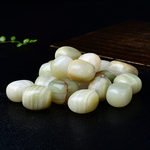 Atacado 20-30mm Cristais Espirituais Pedras de Cura Natur Verde Afghan Jade Tumbled Crystal Stone para Decor - Product Image 2