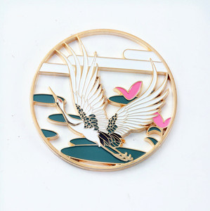 Qatar Đồng Bằng Saudi Fastener Vui Tag Tên Trống Thăng Hoa Pin Made Men Tùy Chỉnh Hình Dạng Kim Cương Dễ Thương Kim Loại Mặt Vòng Huy Hiệu - Product Image 1