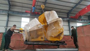 Agarre hidráulico de 5 válvulas para la industria de la construcción Carga de materiales grandes Descarga como motor de arrabio de mineral como componente central - Product Image 2