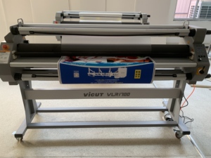 Hệ thống cắt dọc vicut lớn định dạng cuộn <span class=keywords><strong>Laminator</strong></span> vlr1700 - Product Image 2