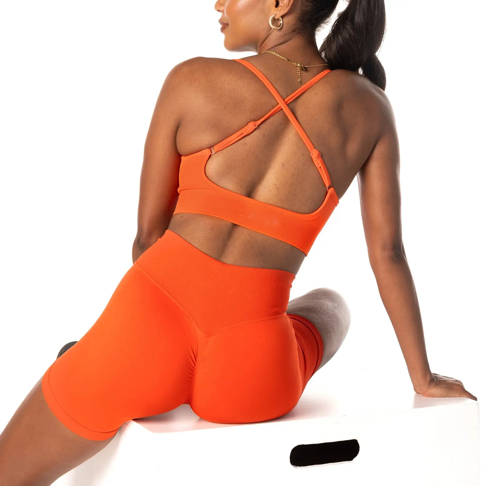 Penjualan terlaris Atasan Wanita sejuk pakaian olahraga fitness gym bra push up bra yoga bra olahraga mulus punggung silang