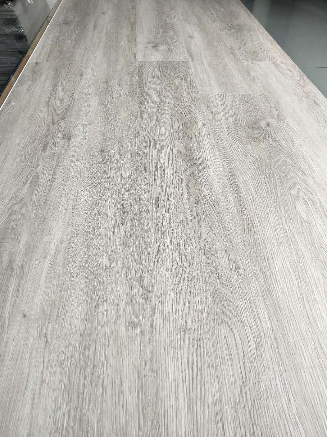 HIF20493