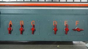 Superstar 1325 Atc Cnc Router 1530 3D Máquina de corte de talla de madera Maquinaria de carpintería con cambiador de herramientas lineal o carrusel - Product Image 2