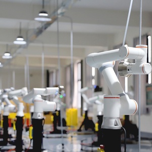 Kol labor ative Roboter für Barten ding Automated Drinks Kol labor ative Roboter für unbemannte Verkaufs automaten - Product Image 2