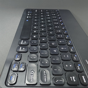 Mini teclado Multimedia de carga inalámbrica a granel de 2,4 Ghz, pequeño teclado silencioso portátil, teclado BT recargable