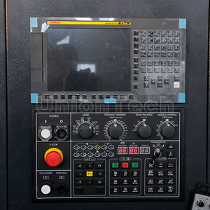 Máquina de cama inclinada CNC caliente Procesamiento de metal compuesto TCK56 Tornos CNC horizontales