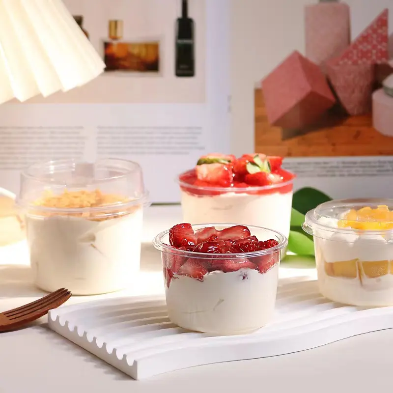 Vente en gros boîte à dessert transparente en plastique PET tasse de mousse de yaourt pour pouding gâteau cuisson crème jus gelée boîte d'emballage
