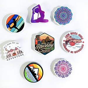 Özel yapışkanlı etiket Logo tasarım UV geçirmez baskı su geçirmez karikatür PVC vinil kalıp kesim Sticker özel çıkartmalar