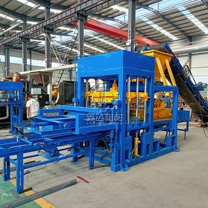 Produção de tijolos compactos puros para a indústria da construção 4-15 A máquina hidráulica do tijolo automatizou inteiramente a produção