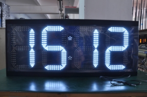 Outdoor Waterproof 16&quot; Inch Digital Led Street Clock LED Time and <strong>Temperature</strong> Signage Display Countdown Function Scoreboard - Product Image 2