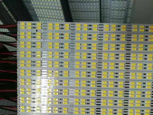 Sunled DC12V siêu sáng SMD <span class=keywords><strong>5630</strong></span> <span class=keywords><strong>LED</strong></span> dải đôi hàng cứng nhắc <span class=keywords><strong>LED</strong></span> cứng thanh ánh sáng lạnh trắng - Product Image 5