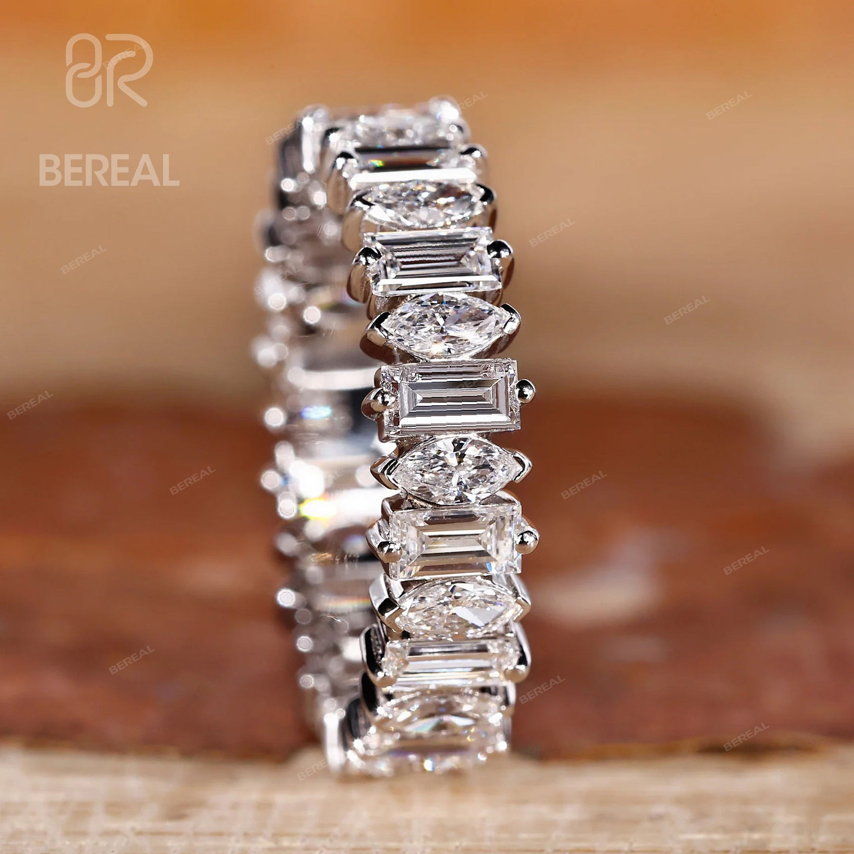 Bande de marquise de baguette