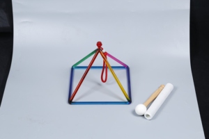 Trên Bán 11.12 Inch Bảy Màu Kim Tự Tháp Thạch Anh Điều Trị Âm Thanh Yoga Chakra Thiền Chữa Bệnh Pha Lê Ca Hát Kim Tự Tháp - Product Image 2