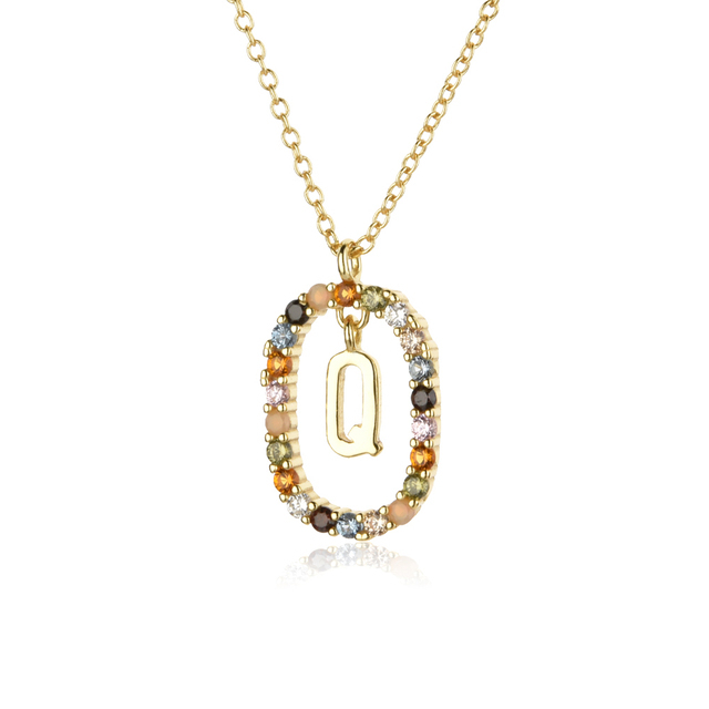 Q collar de oro
