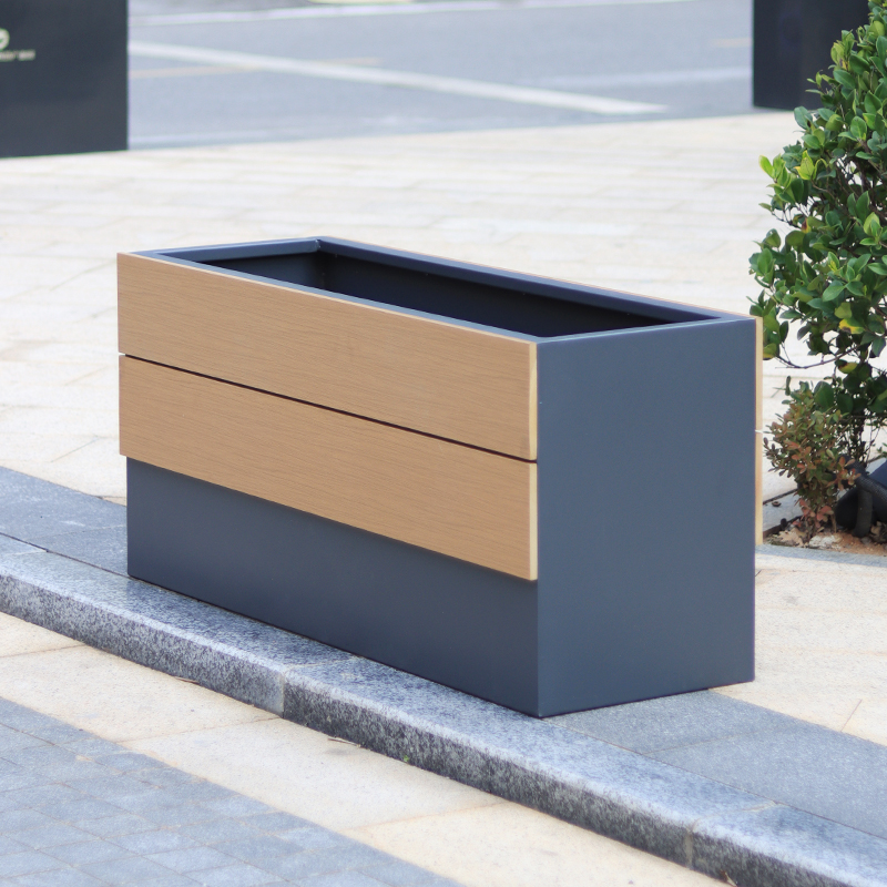Grey + 2 plastic wood