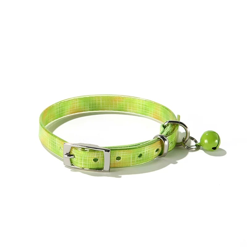 Collar green