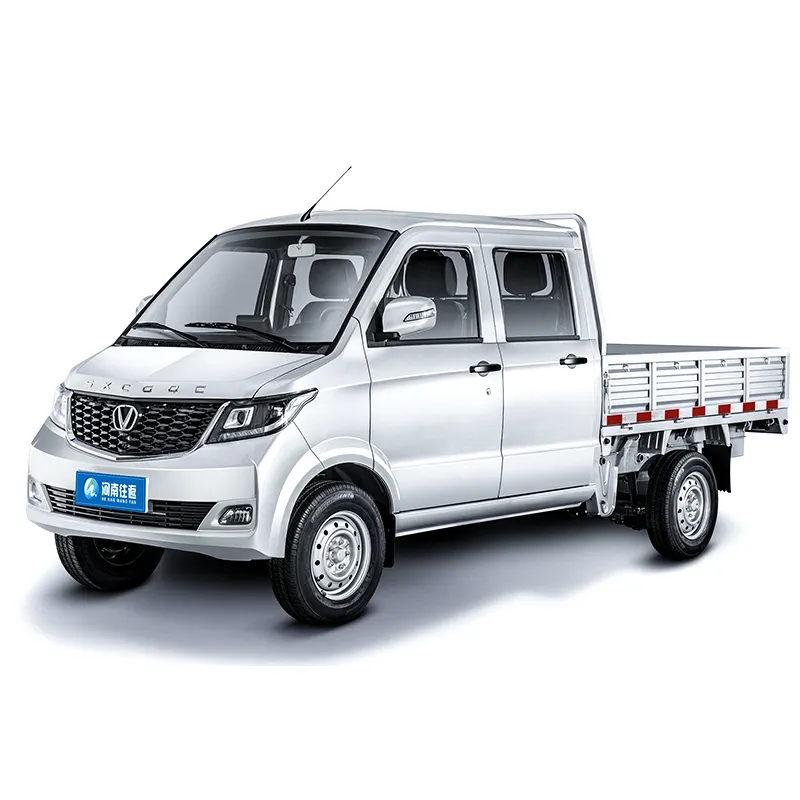 Venta caliente China Utility Cargo Van New Energy Vehicles Barato 4x2 4 Ruedas Pequeña camioneta furgoneta eléctrica