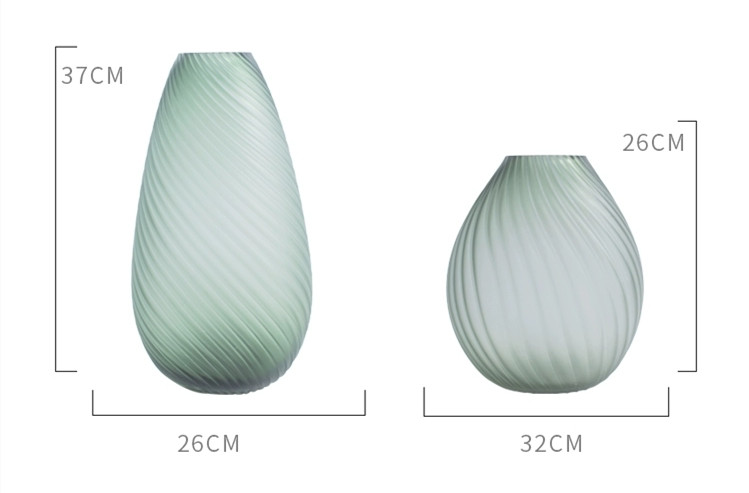 Factory Produced Wholesale Glass Luxury Vase Glass