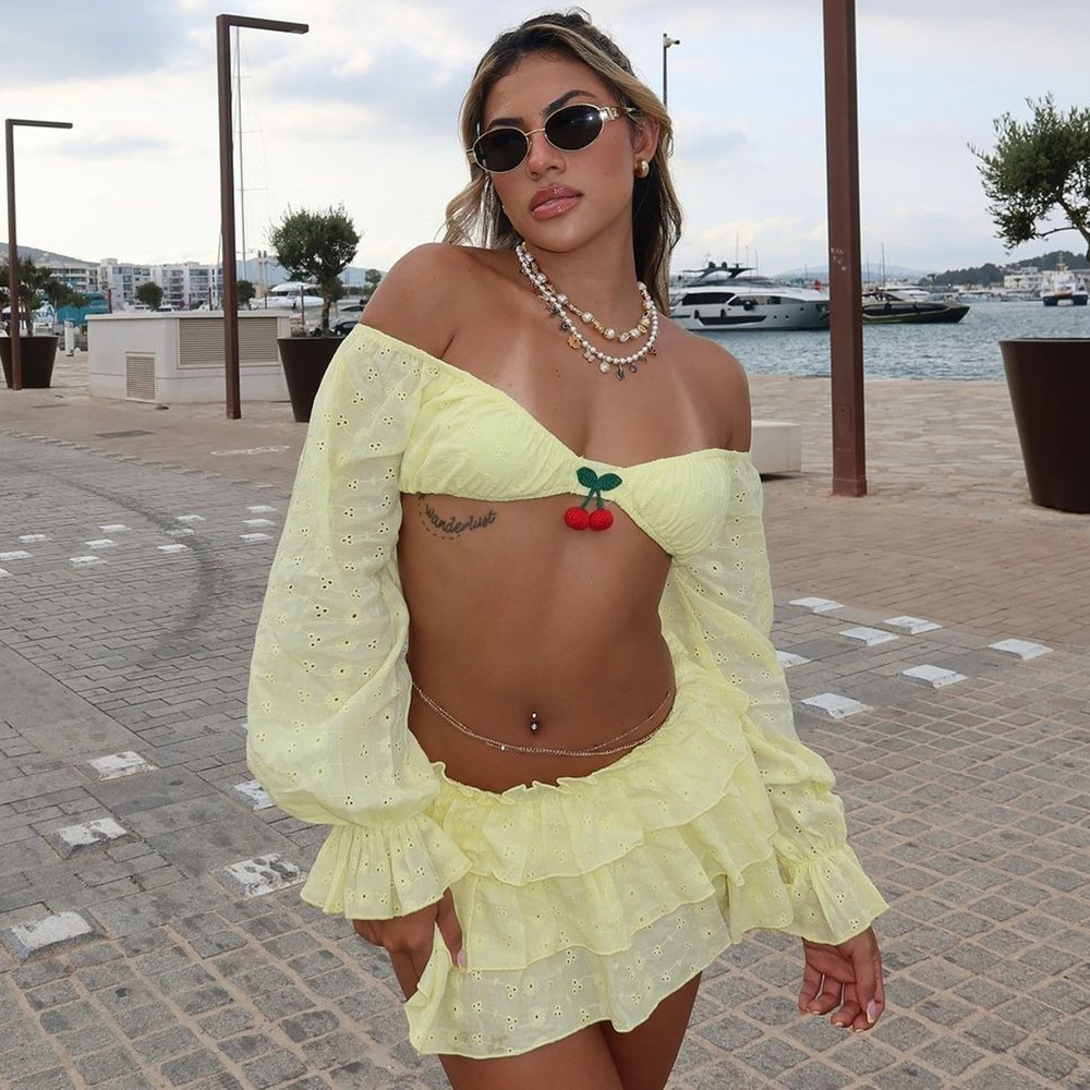 สีเหลือง