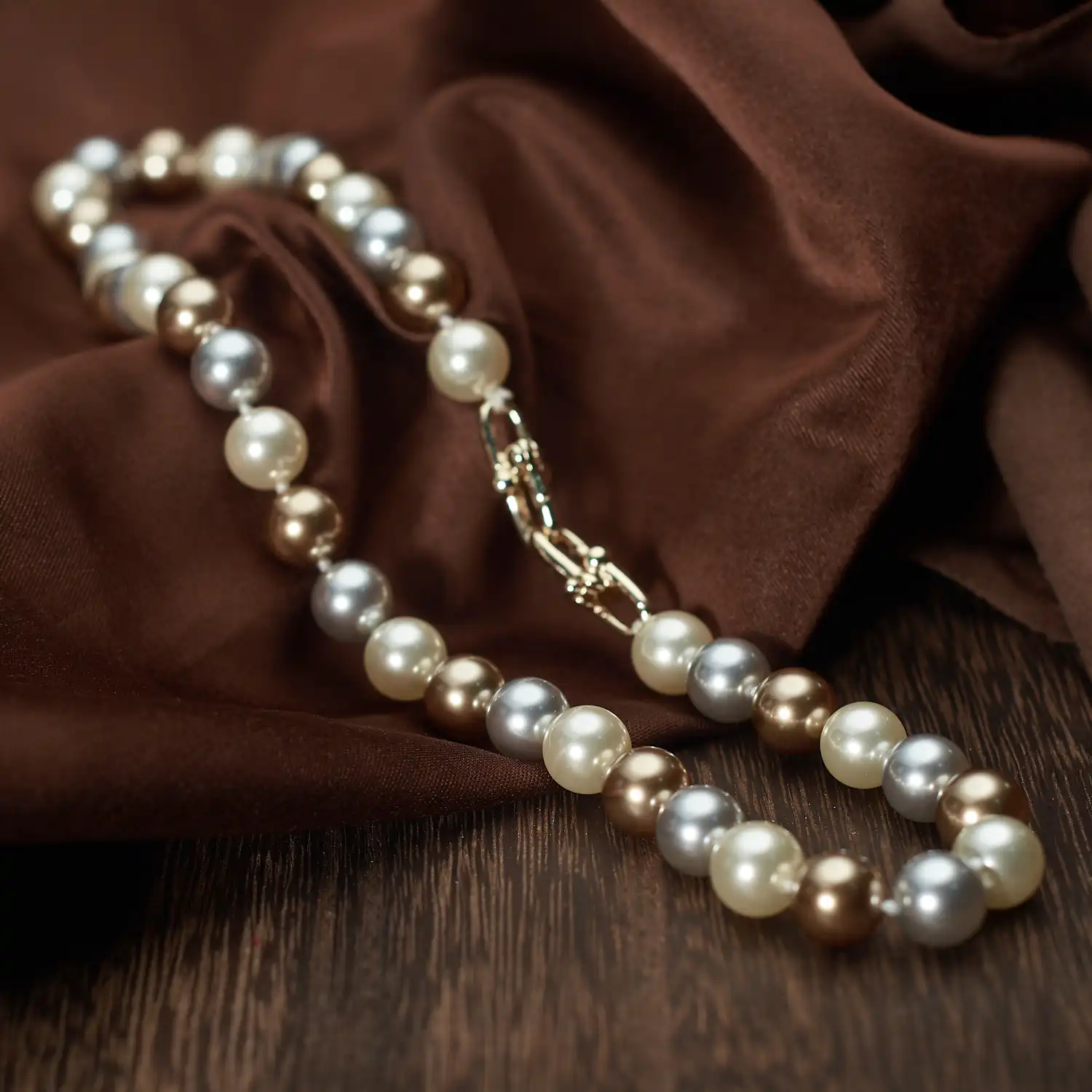 Collier de perles de verre imitation fermoirs en cuivre en laiton 10mm tour de cou décontracté en perles rondes