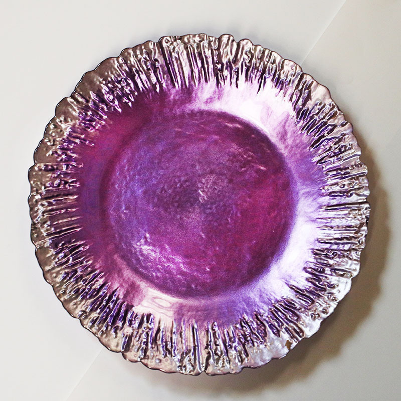 Bordure argentée avec base violette