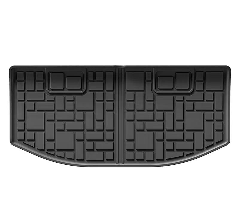 Black trunk pad