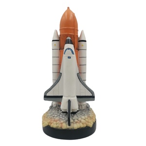 קישוטי פולירסן באיכות גבוהה קישוטי זרזי שרף קישוטים מותאמים אישית מתנות l ומזכרות מתנות - Product Image 1