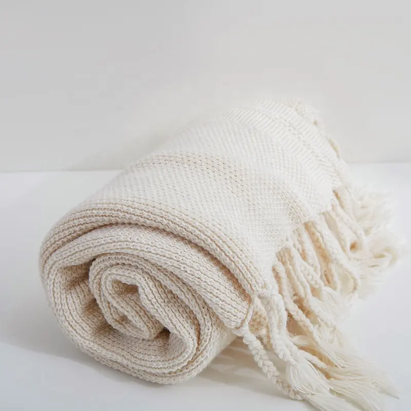Coperta da tiro in lana Merino irlandese 100% 51x63 pollici (naturale) coperte da tiro Decorative lavorate a maglia per divano morbido