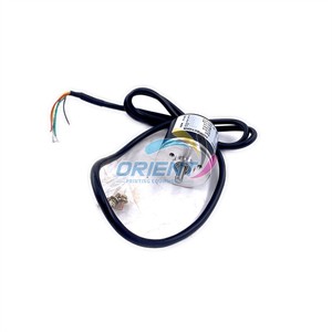 Хорошее качество, инкрементный кодер Roterende, кодер BDK 05.24G180-5-4 6 м, поворотный кодер, DC5-30V для деталей печатной машины - Product Image 1