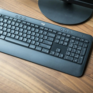 Factory Sale MK540 Wireless <strong>Keyboard</strong> and Mouse Combo Designed for <strong>Use</strong> with <strong>Computers</strong> MK540