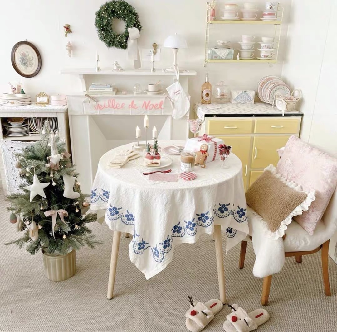 2022 Embroidered Tablecloth Korean Rectangle White Hand-crocheted Ribbon Embroidered Tablecloth Korean Vintage Coffee