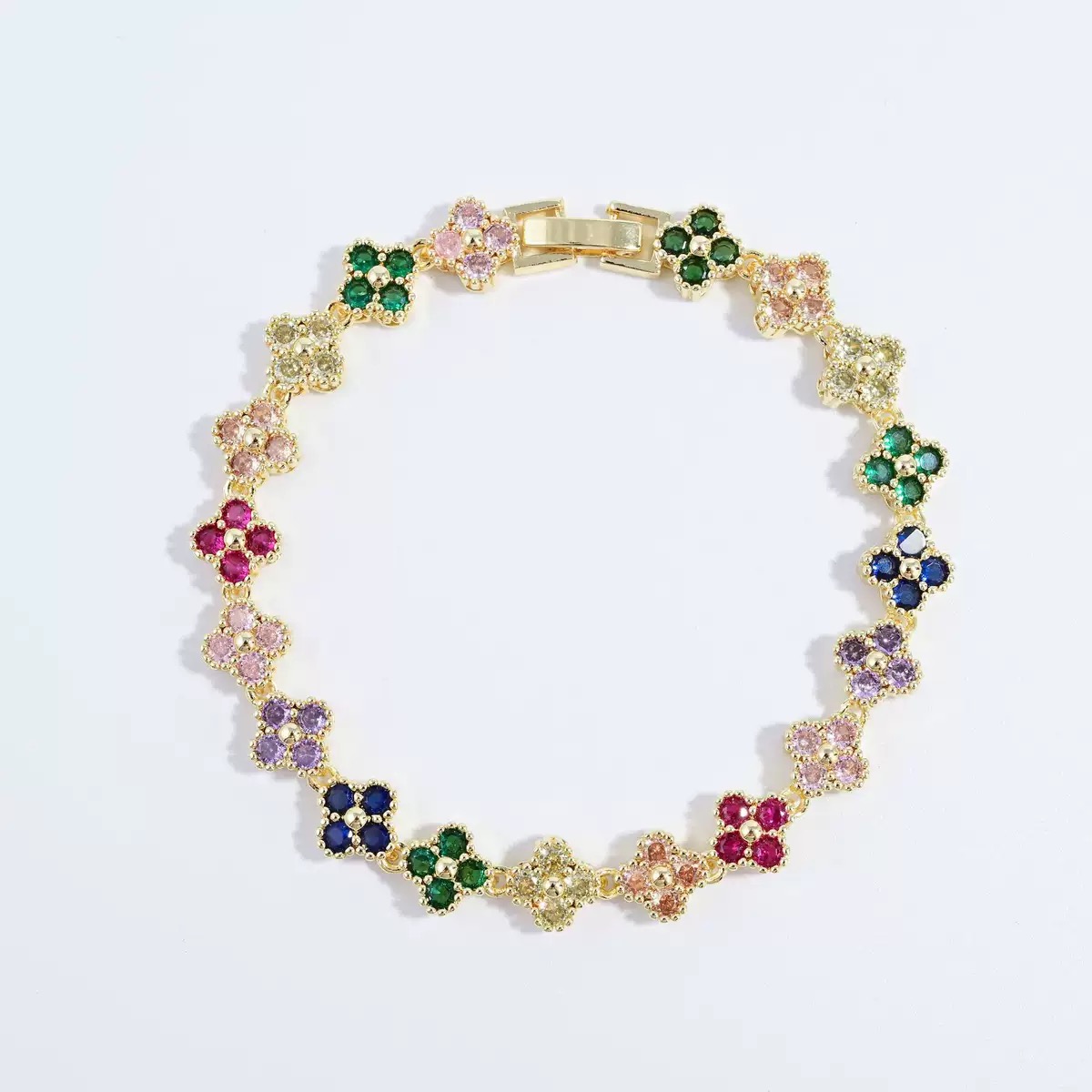 Diamants de couleur or
