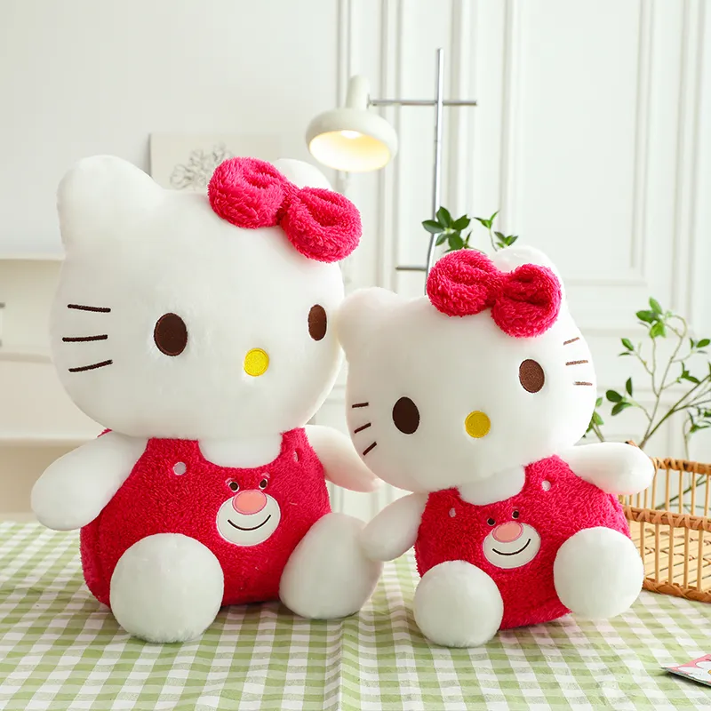 Creative Strawberry Bear KT Cat Doll Jouets en peluche Poupée en peluche Hello Kt pour enfants Animaux Jouets